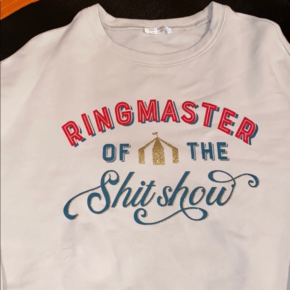 NWOT Women’s XXL Sweatshirt - Picture 2 of 4